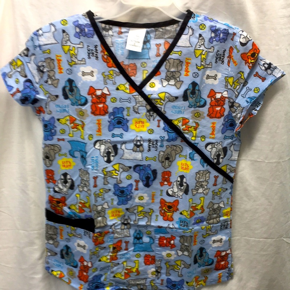 B scrubs top ladies sz S